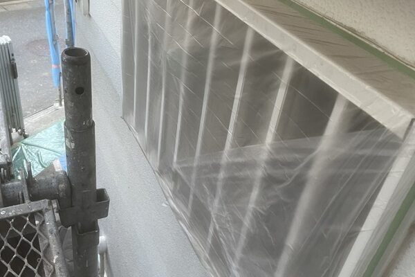 千葉県佐倉市　屋根塗装・外壁塗装　養生　下地処理の重要性 (1)